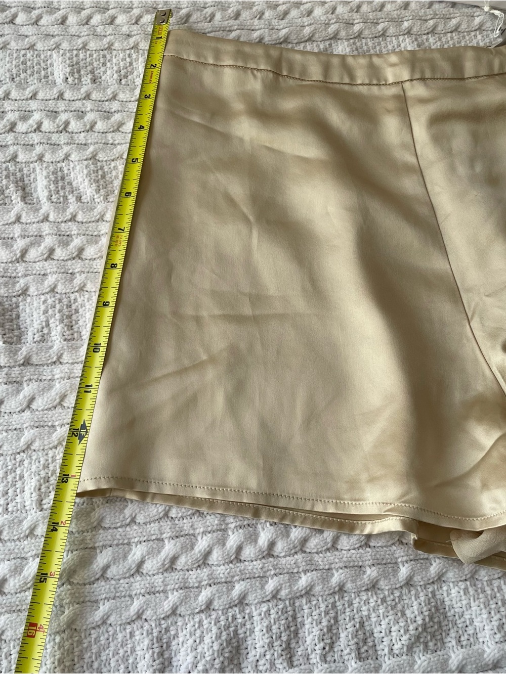 Reformation Satin High-Waist Cream Shorts - Picture 4 of 8
